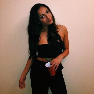 Meet your Posher, Meghan